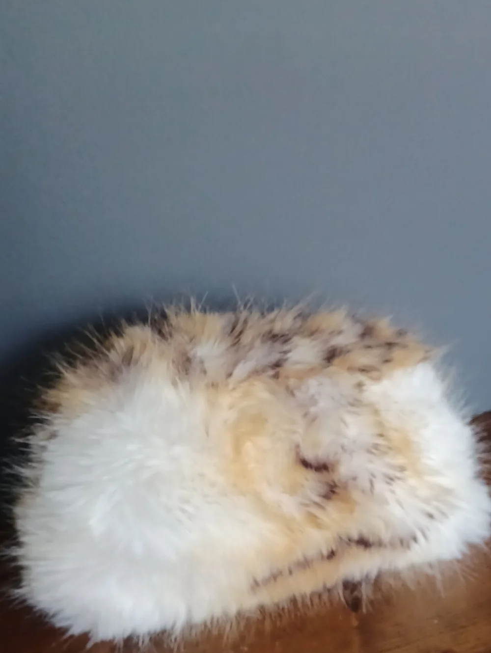Fluffy ,soft Clutch